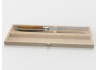 Couteau à fromage Laguiole avec un manche en bois d'olivier et mitres inox image 1