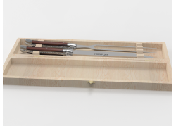 Service à viande Laguiole avec un manche en bois de violette et mitres inox image 1