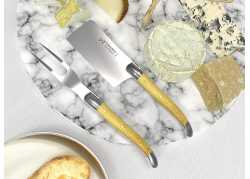 Service à fromage Laguiole avec un manche en buis et mitres inox image 3