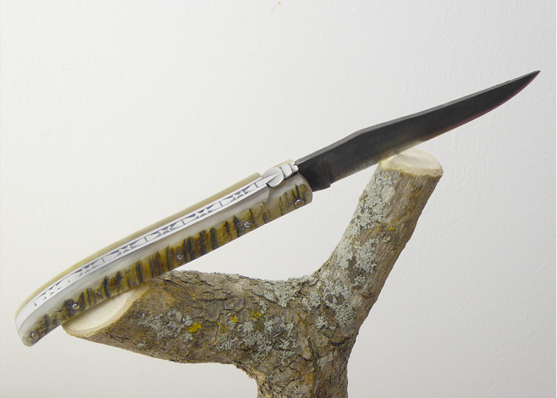 Forged laguiole knife, with its Natural Ram's Horn Full Handle. image 1